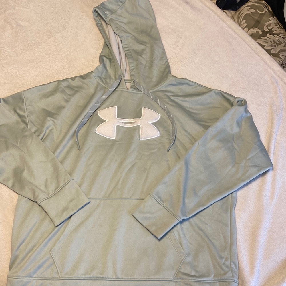 Under Armour Hoodie